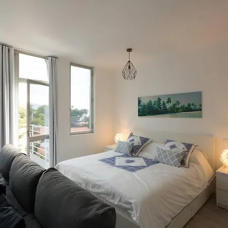 Banana Panorama: Lido Area Фуншал